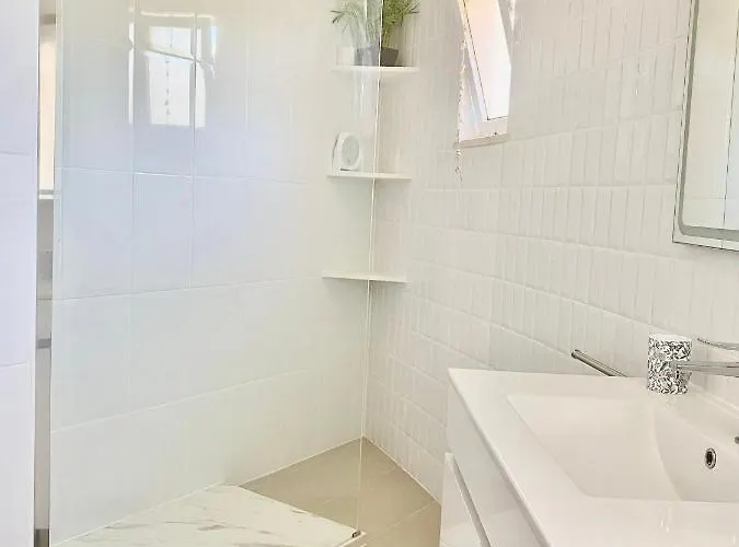 Stadtwohnung * كارفويرو